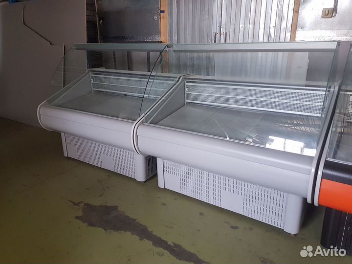 Универсальная витрина