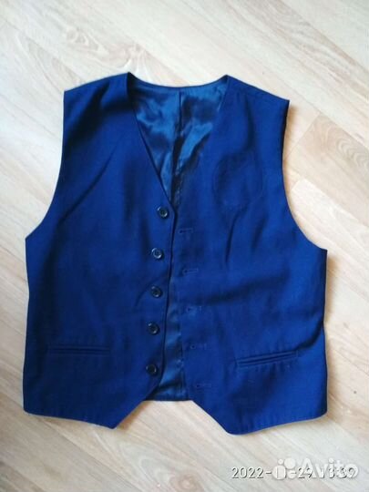 Жилетка от школьного костюма