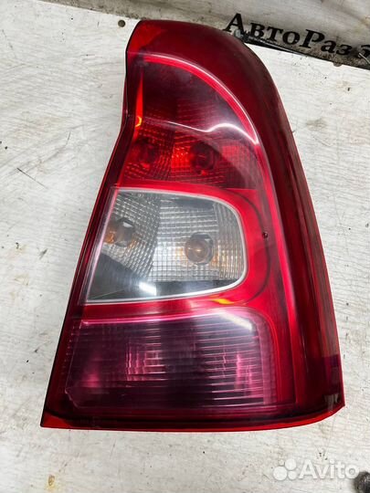 Фонарь задний правый Logan 2 рест фаза 2