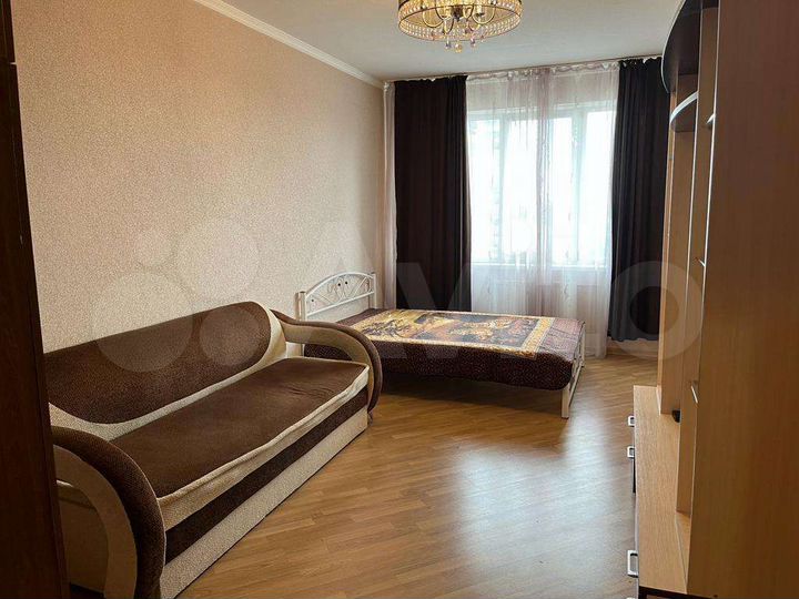 1-к. квартира, 50 м², 15/17 эт.