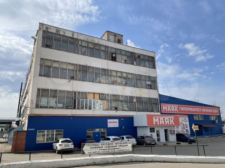 Производственное помещение с лифтами, от 100 м²