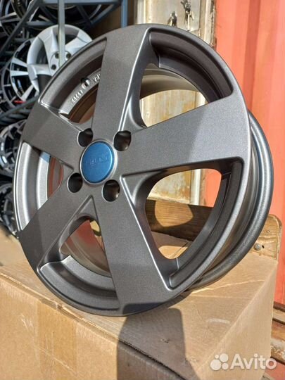Диски R15 4x100 Dezent Graphite Matt