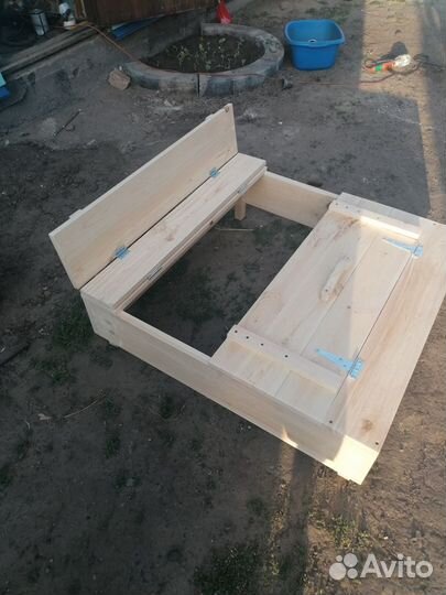 Детская песочница с крышкой