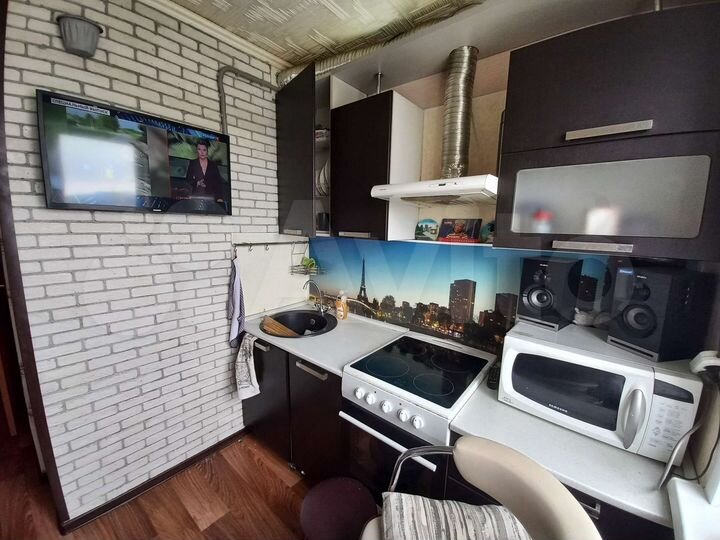 2-к. квартира, 37 м², 5/5 эт.