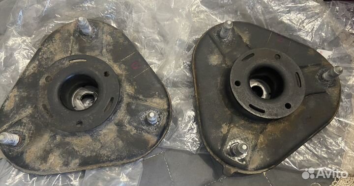 Опора переднего амортизатора для Toyota C-HR