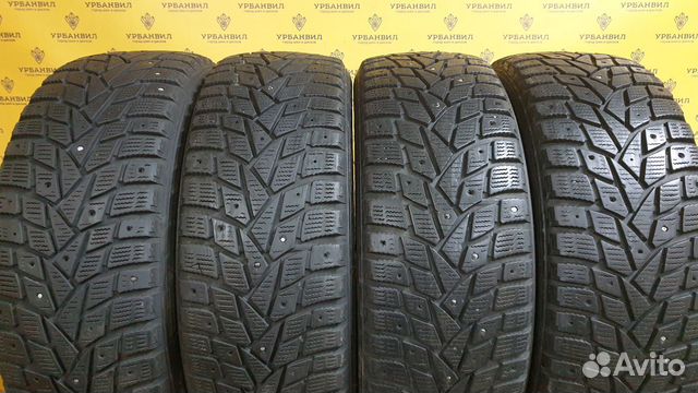 Dunlop SP Winter Ice 02 215/55 R17 98T