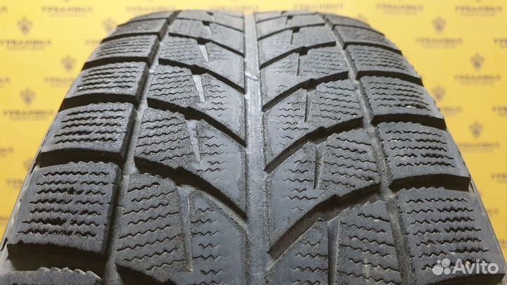 Bridgestone Blizzak WS-60 215/65 R16 98R
