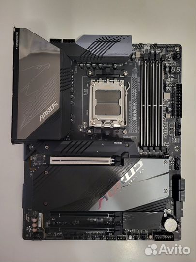 Материнская плата Gigabyte B650E Aorus Master