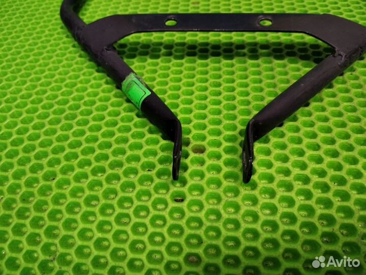 Держатель капюшона N01 для 3х колесного велосипеда