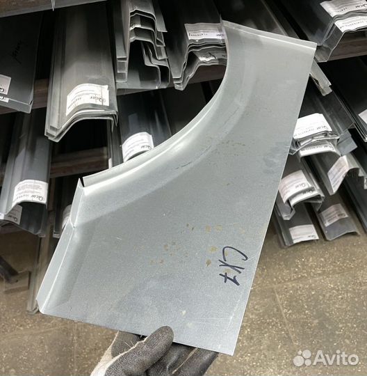 Арка правая Mazda CX-7 2006-2012