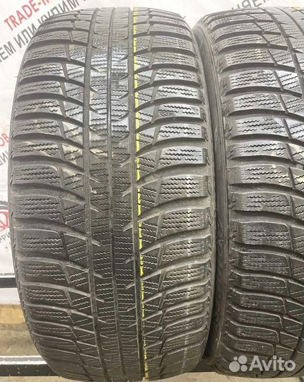 Bridgestone Blizzak LM-001 235/45 R18 98H