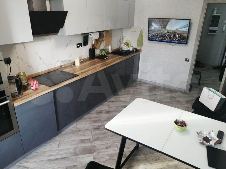 3-к. квартира, 83 м², 11/17 эт.