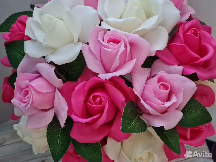 Букеты из мыльных роз. В наличии