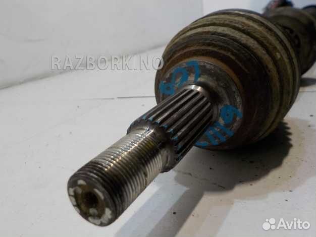 Привод передний правый 8200499306