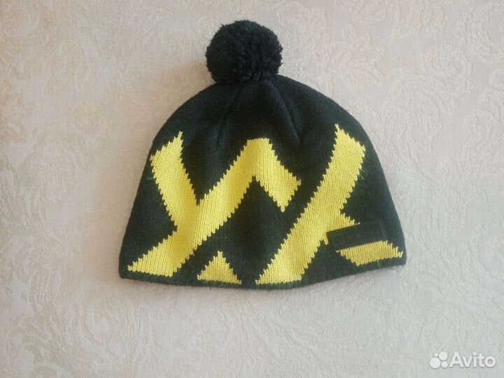 Шапка спортивная