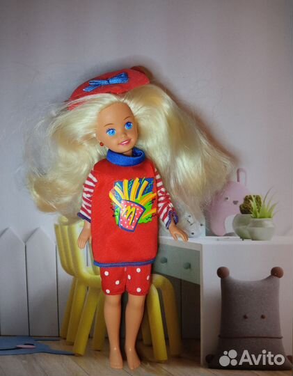 Куколки Barbie 90х Stacie, Whitney Mattel