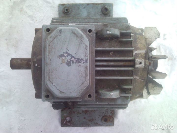 Электродвигатель 380/220v