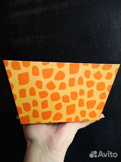 Подарочная коробка-трапеция 