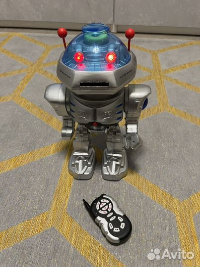 Робот Робокоп Рыцарь