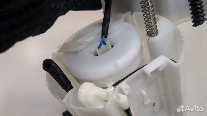 Насос топливный электрический Toyota RAV 4, 2018