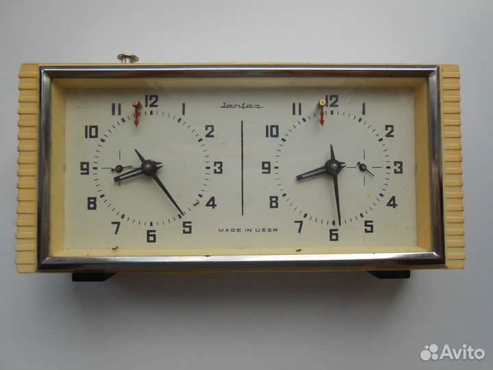 Часы шахматные янтарь СССР Экспортные