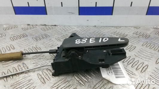 Ручка внутренняя передняя левая mitsubishi lancer