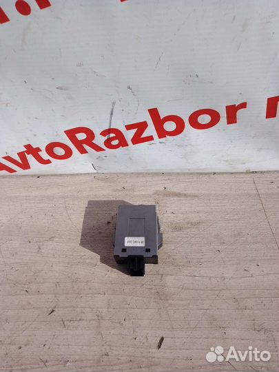 Кнопка обогрева сидений Ford Focus 2