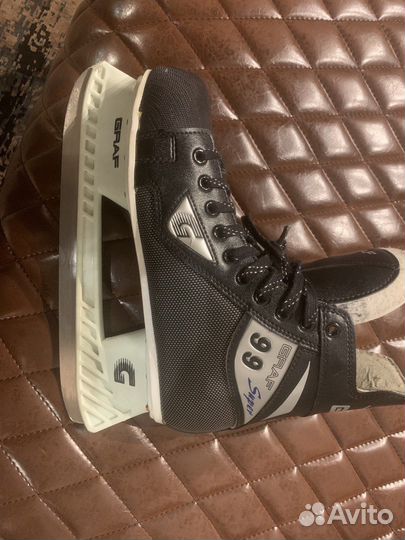 Продам коньки хоккейные