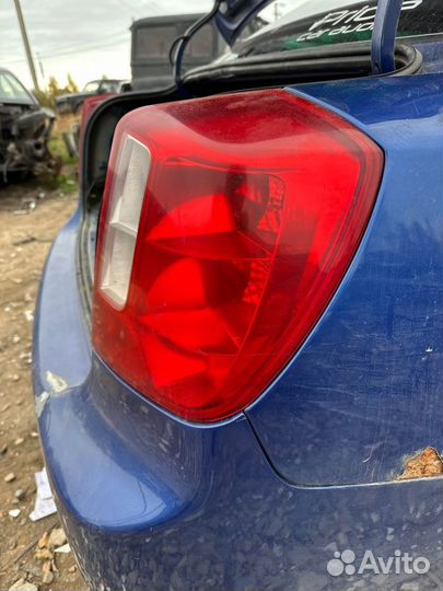 Фонарь задний правый Chevrolet Lacetti седан 1.4