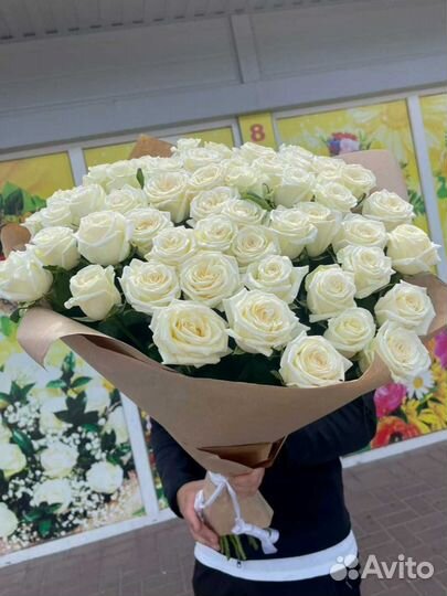 Розы букет цветов 51