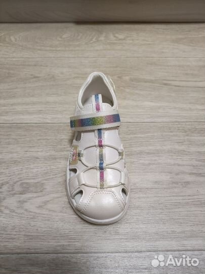 Босоножки для девочки