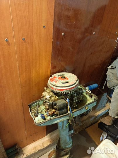 Продаю лодочный мотор