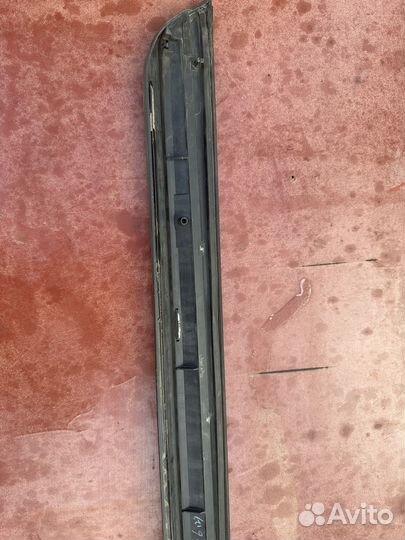 Молдинг двери передней правой Инфинити QX50 EX25