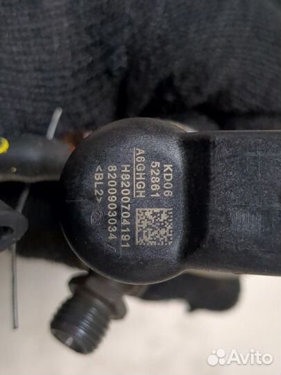 Форсунка топливная Renault Megane 3 2009, 2011