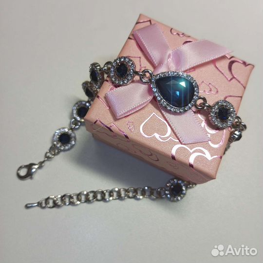 Браслет капля стразы