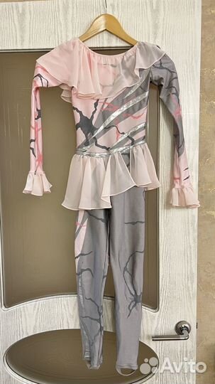 Костюм для фигурного катания, роликов