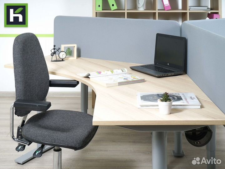 Стол компьютерный. Офисная мебель бу
