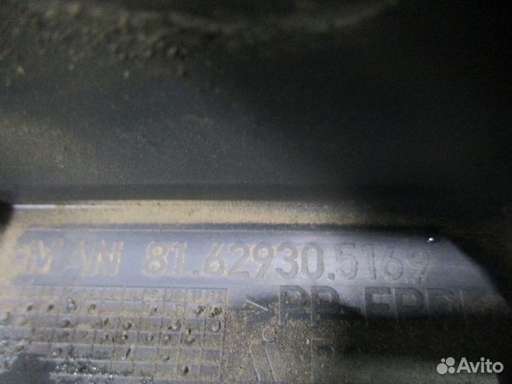 Накладка левая под дверь MAN 81629305169