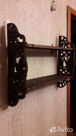 Полка резная