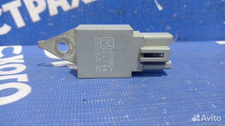 Конденсатор Toyota Camry 40 седан 2AZ-FE 2008