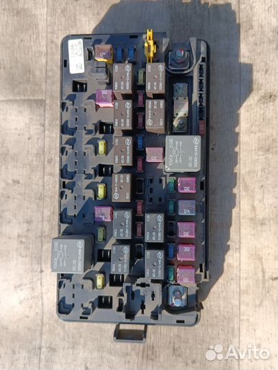 Блок предохранителей Kyron G23 07J05N