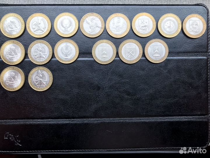 Юбилейные монеты