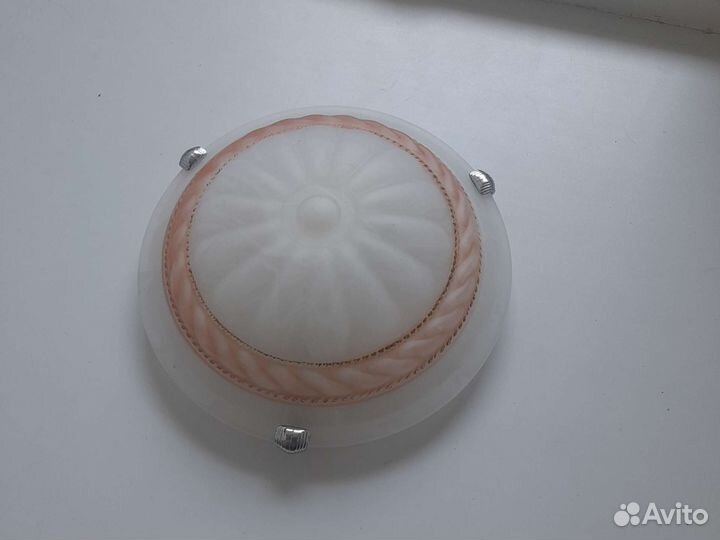 Бра потолочная