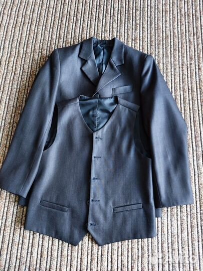 Пиджак и жилет на мальчика Galjus