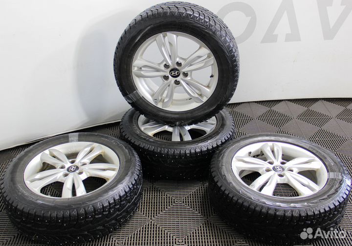 Колеса Kia Hyundai hankook 225/60R17 зима