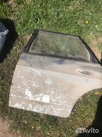 Дверь задняя левая в сборе ваз лада 2115
