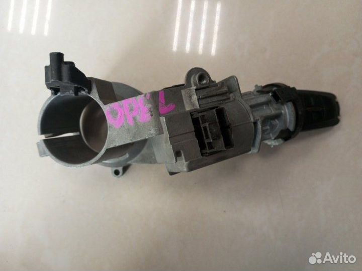 Замок зажигания Opel Corsa L68 Z14XEP 2008