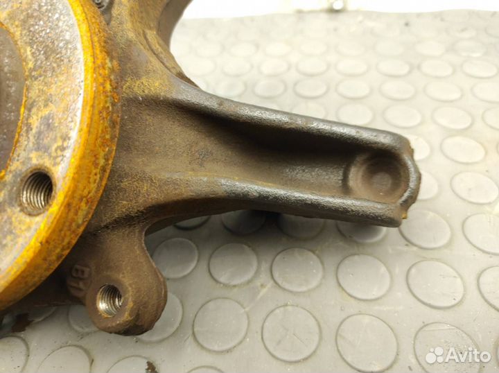 Кулак поворотный передний правый Peugeot 308 T7