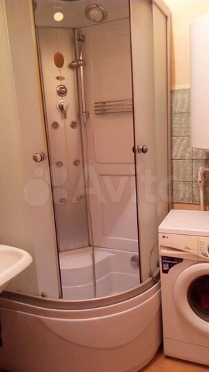 2-к. квартира, 42 м², 1/2 эт.