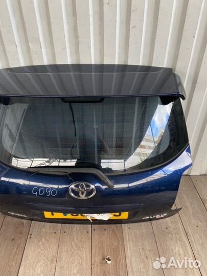 Крышка багажника Toyota Auris E150 1ZR-FE 2008